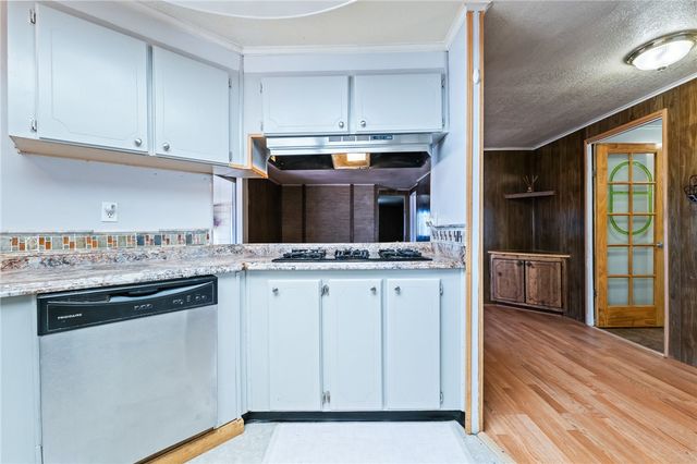 3475 N Adobe Road, Golden Valley, AZ 86413