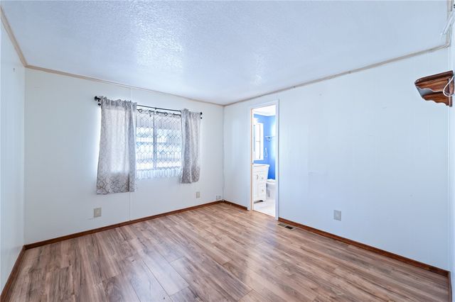 3475 N Adobe Road, Golden Valley, AZ 86413