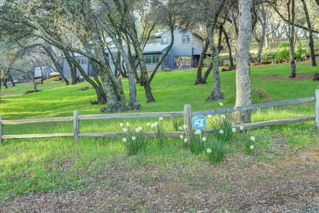 2790 Black Oak Rd, Auburn, CA 95602