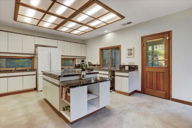 2790 Black Oak Rd, Auburn, CA 95602