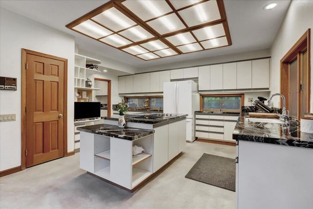 2790 Black Oak Rd, Auburn, CA 95602