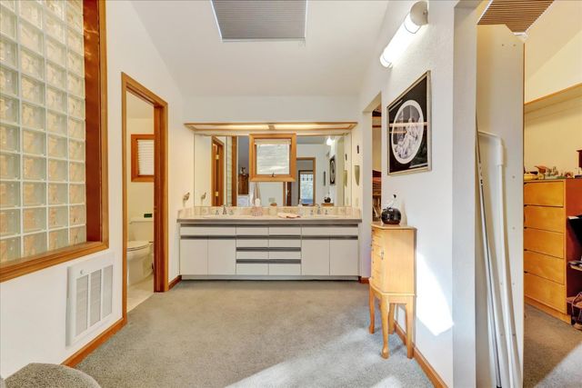 2790 Black Oak Rd, Auburn, CA 95602