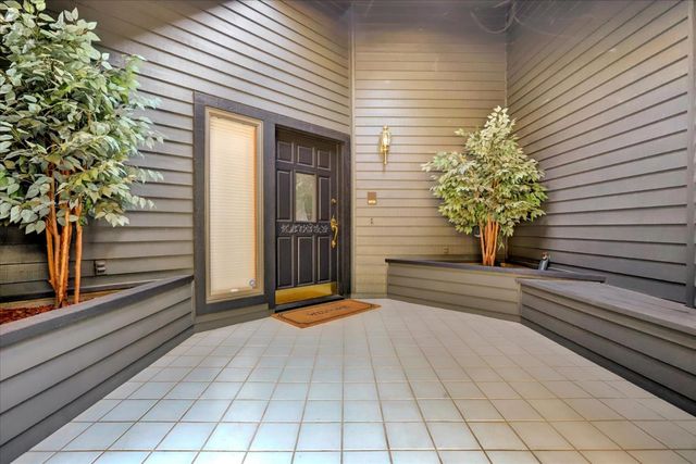 2790 Black Oak Rd, Auburn, CA 95602