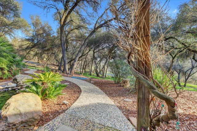 2790 Black Oak Rd, Auburn, CA 95602