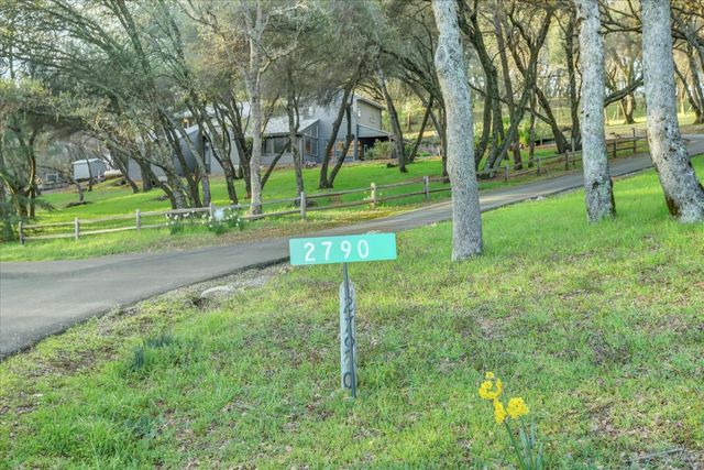 2790 Black Oak Rd, Auburn, CA 95602