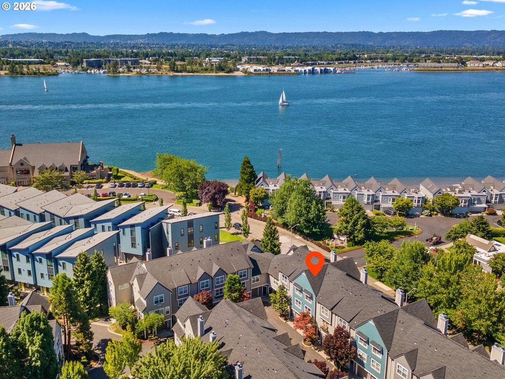 1520 Se CUTTER Ln, Vancouver, WA 98661