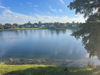 6900 NW 173rd Dr 1108, Hialeah, FL 33015