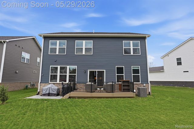 6111 Kingsley Court, Independence Charter Township, MI 48346