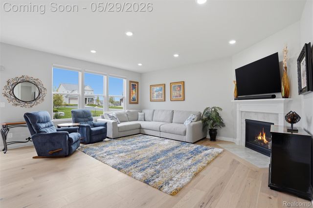 6111 Kingsley Court, Independence Charter Township, MI 48346