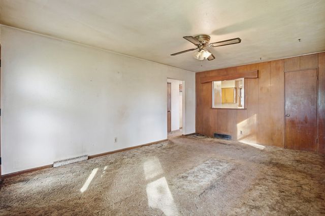 2530 Cody Street, Bettendorf, IA 52722