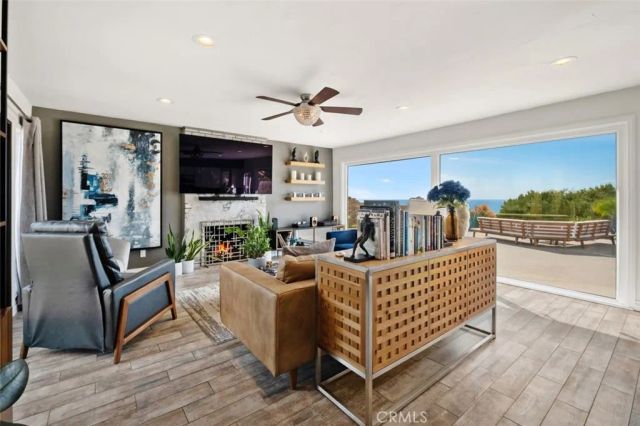 30851 Marilyn Drive, Laguna Beach, CA 92651