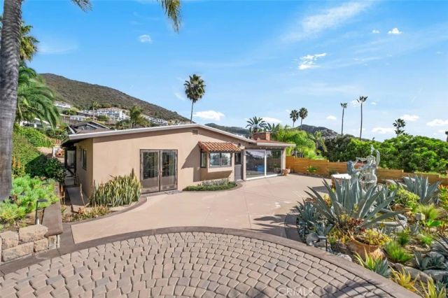 30851 Marilyn Drive, Laguna Beach, CA 92651