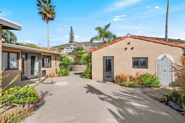 30851 Marilyn Drive, Laguna Beach, CA 92651