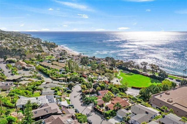 30851 Marilyn Drive, Laguna Beach, CA 92651