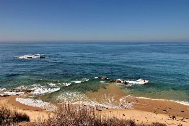 30851 Marilyn Drive, Laguna Beach, CA 92651