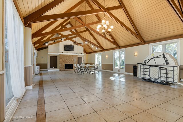 1201 S Williamsburg Road, Country Club Hills, IL 60478