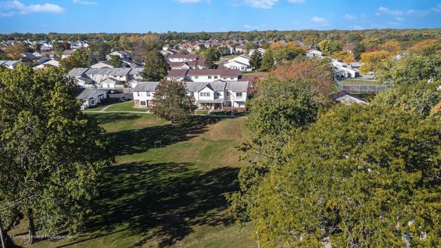 1201 S Williamsburg Road, Country Club Hills, IL 60478