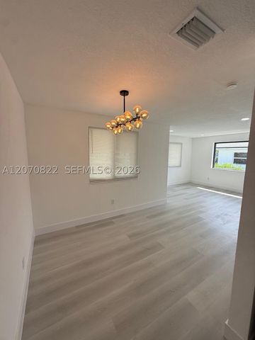 2944 NW 61st St, Miami, FL 33142