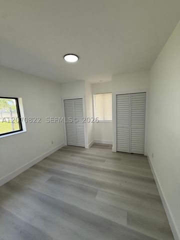 2944 NW 61st St, Miami, FL 33142