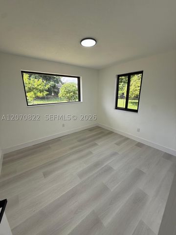 2944 NW 61st St, Miami, FL 33142