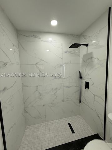 2944 NW 61st St, Miami, FL 33142