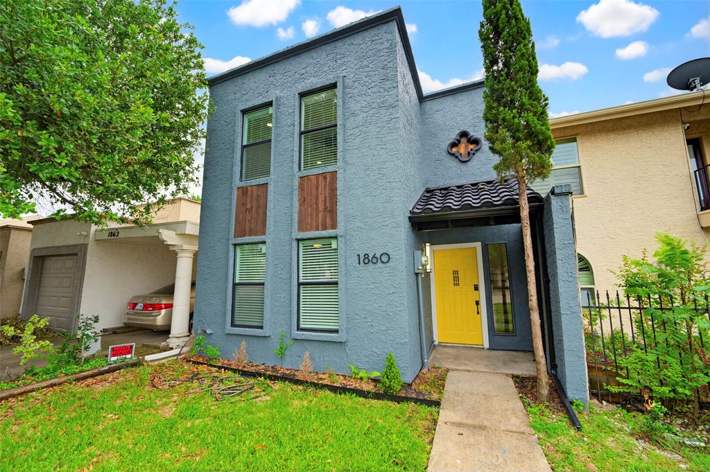1860 Amber Lane, Carrollton, TX 75007