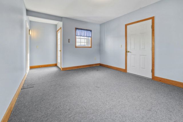 6679 Route 5 S, Newbury, VT 05051