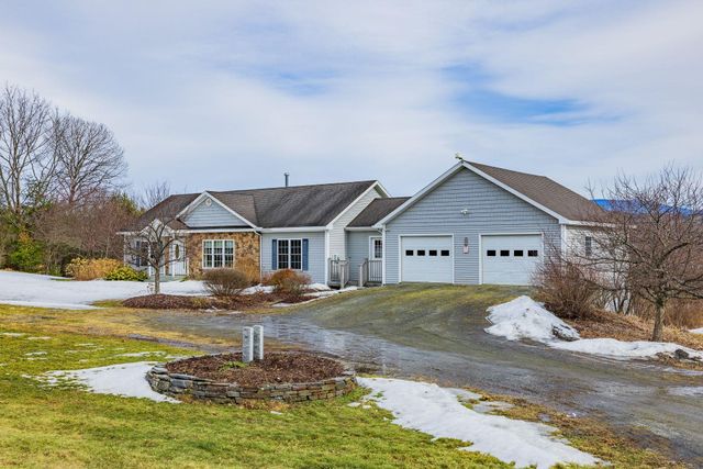 6679 Route 5 S, Newbury, VT 05051