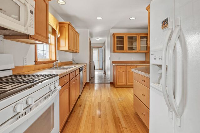 6679 Route 5 S, Newbury, VT 05051