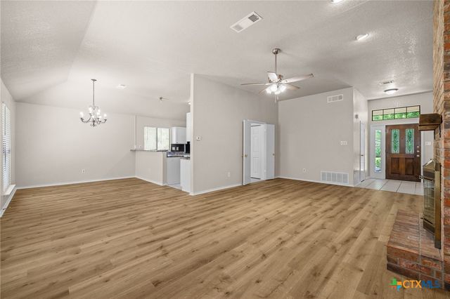 4302 Longhorn Trail, Temple, TX 76502