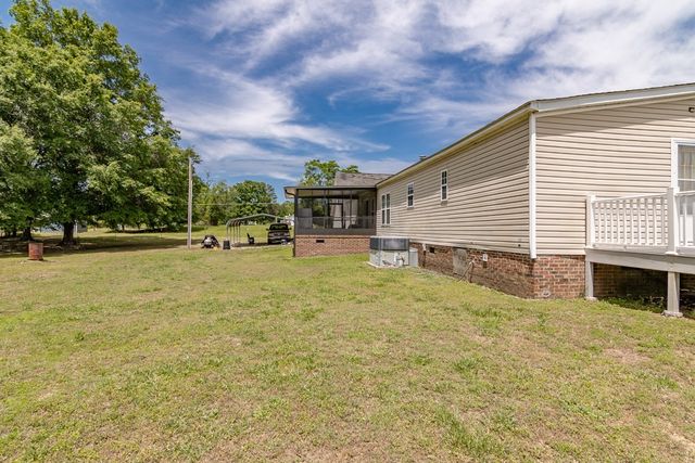 1597 Sexton Gin Road, Starr, SC 29684