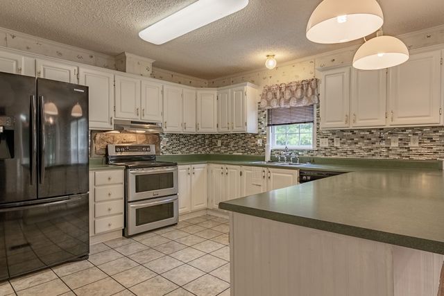 1597 Sexton Gin Road, Starr, SC 29684