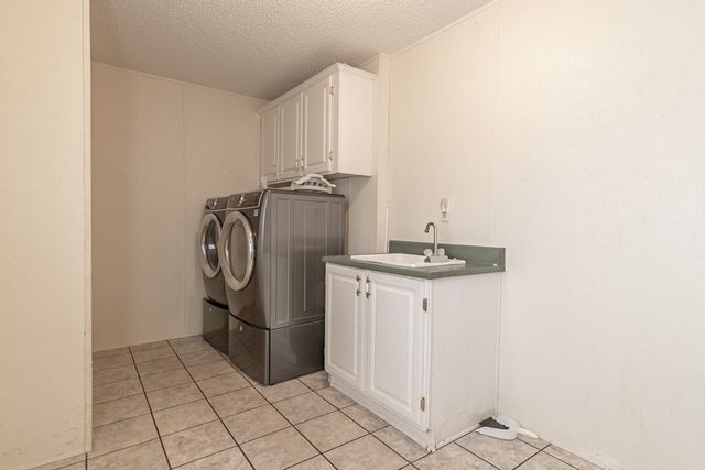 1597 Sexton Gin Road, Starr, SC 29684