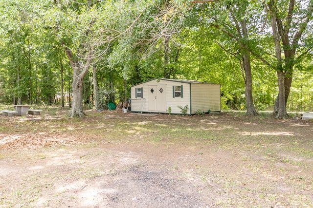 1597 Sexton Gin Road, Starr, SC 29684