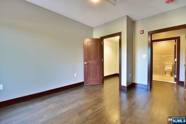 8-10 Whitehall Road 3, Montville Township, NJ 07082