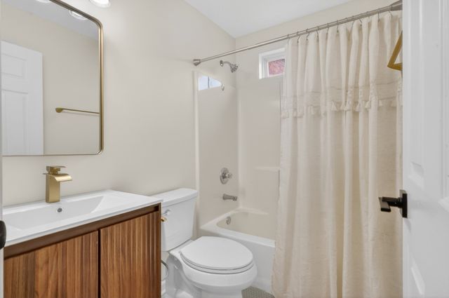 417 Hickory Chase Dr, Madison, TN 37115