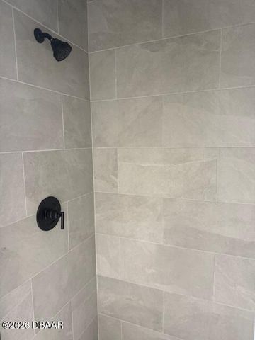 2092 East Parkway, Deland, FL 32724