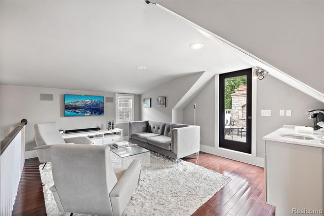 1389 Bird Avenue, Birmingham, MI 48009