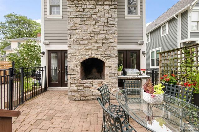 1389 Bird Avenue, Birmingham, MI 48009