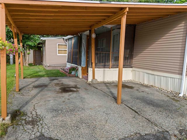 338 Festival Road, Chartiers, PA 15301