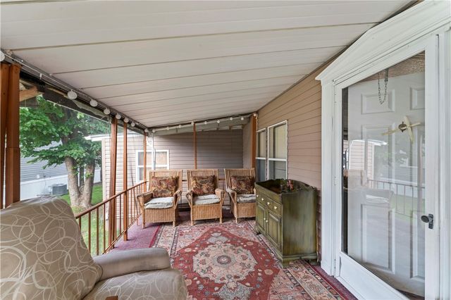 338 Festival Road, Chartiers, PA 15301