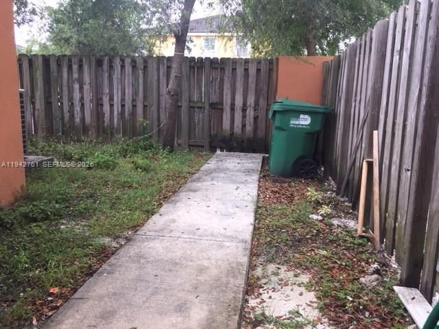 10852 SW 240th St, Homestead, FL 33032