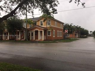 10852 SW 240th St, Homestead, FL 33032