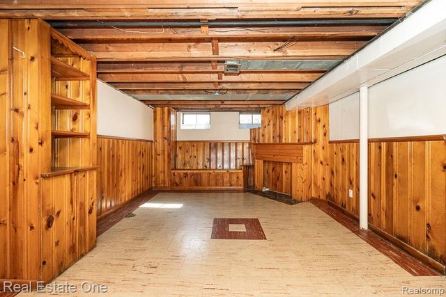 8272 Racine Road, Warren, MI 48093