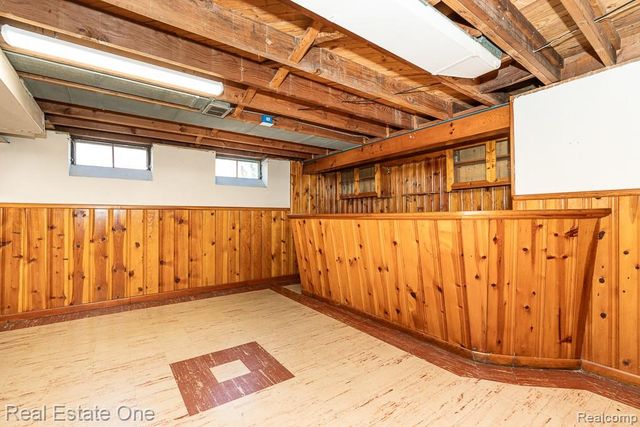 8272 Racine Road, Warren, MI 48093