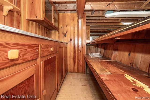 8272 Racine Road, Warren, MI 48093