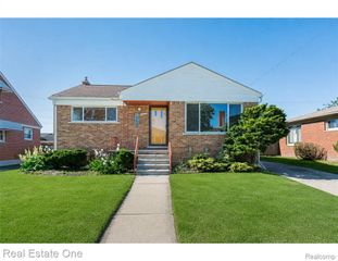 8272 Racine Road, Warren, MI 48093