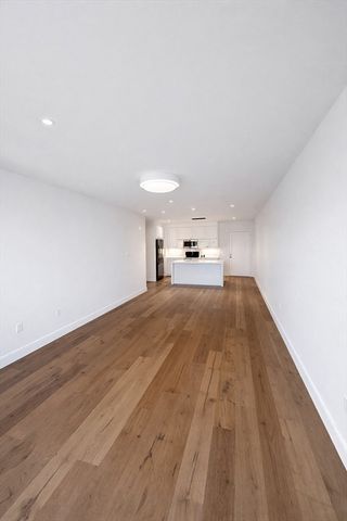 1121 Dorchester Avenue 302, Boston, MA 02125