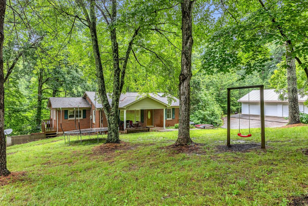 5450 Highway 49, W, Vanleer, TN 37181