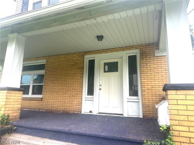 285 POLAND Avenue, Struthers, OH 44471